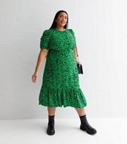 New Look Curves Green Leopard Print Tie Back Tiered Midi Dress